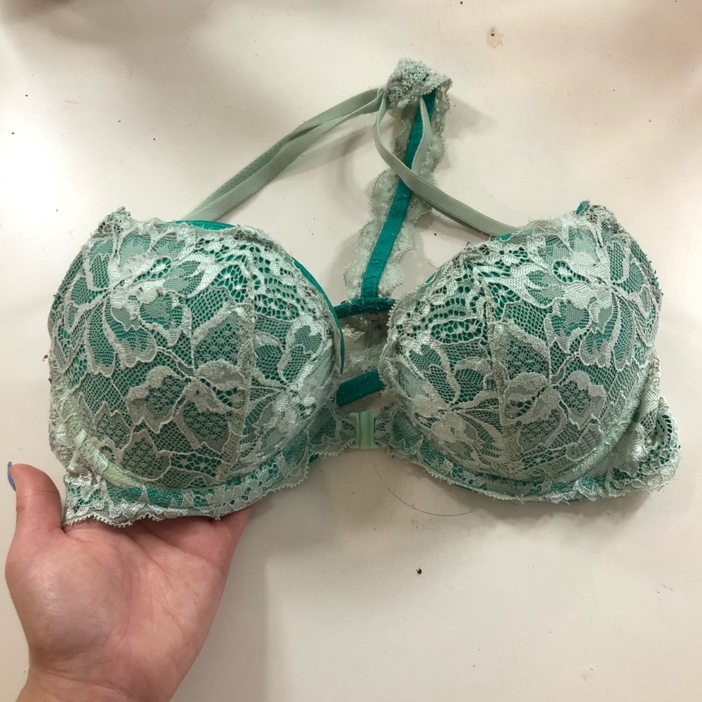 Pink light push up bra
